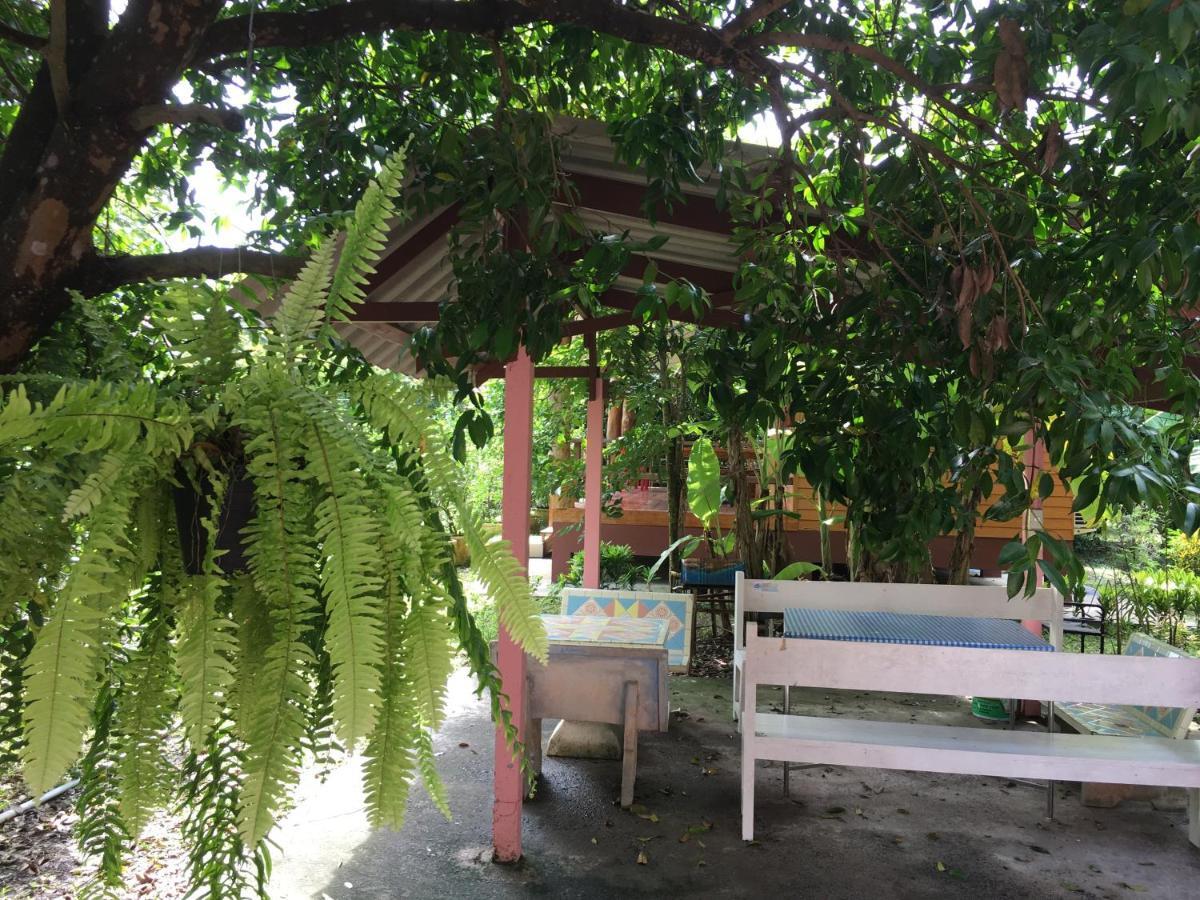Baan Suan Kru Kob Hotell Ban Ko Maphang Eksteriør bilde